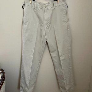 IZOD Men's Khaki Pants